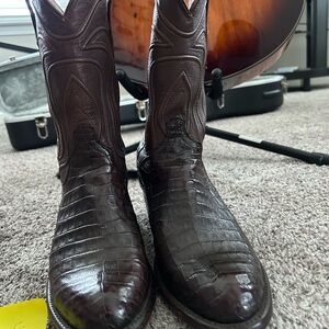 Tecovas Dillon Chocolate Caiman - 9.5D Men’s Cowboy Boots